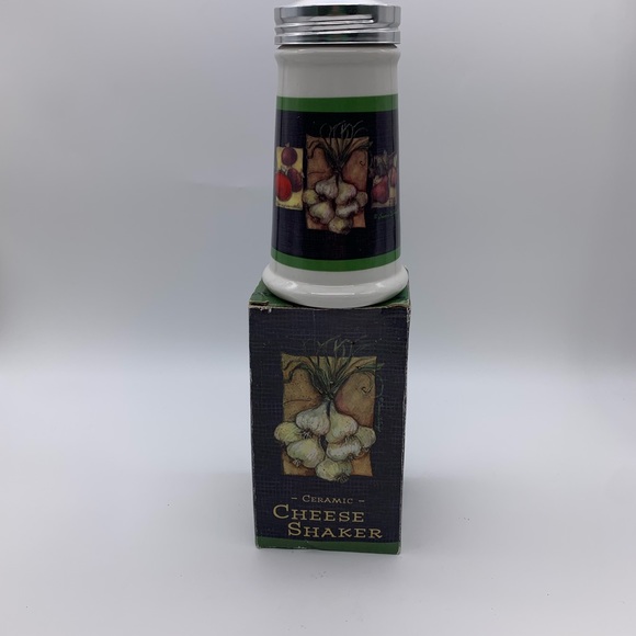 Susan Winget Ceramic Vintage Cheese Shaker BRAND NEW! With Veg. & Fruit Patterns - Picture 2 of 12